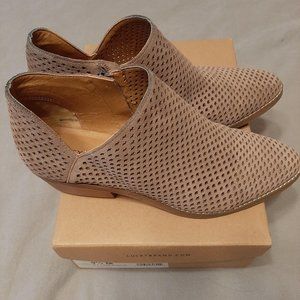 Lucky Brand Booties Frankela - perforated sz 9.5M